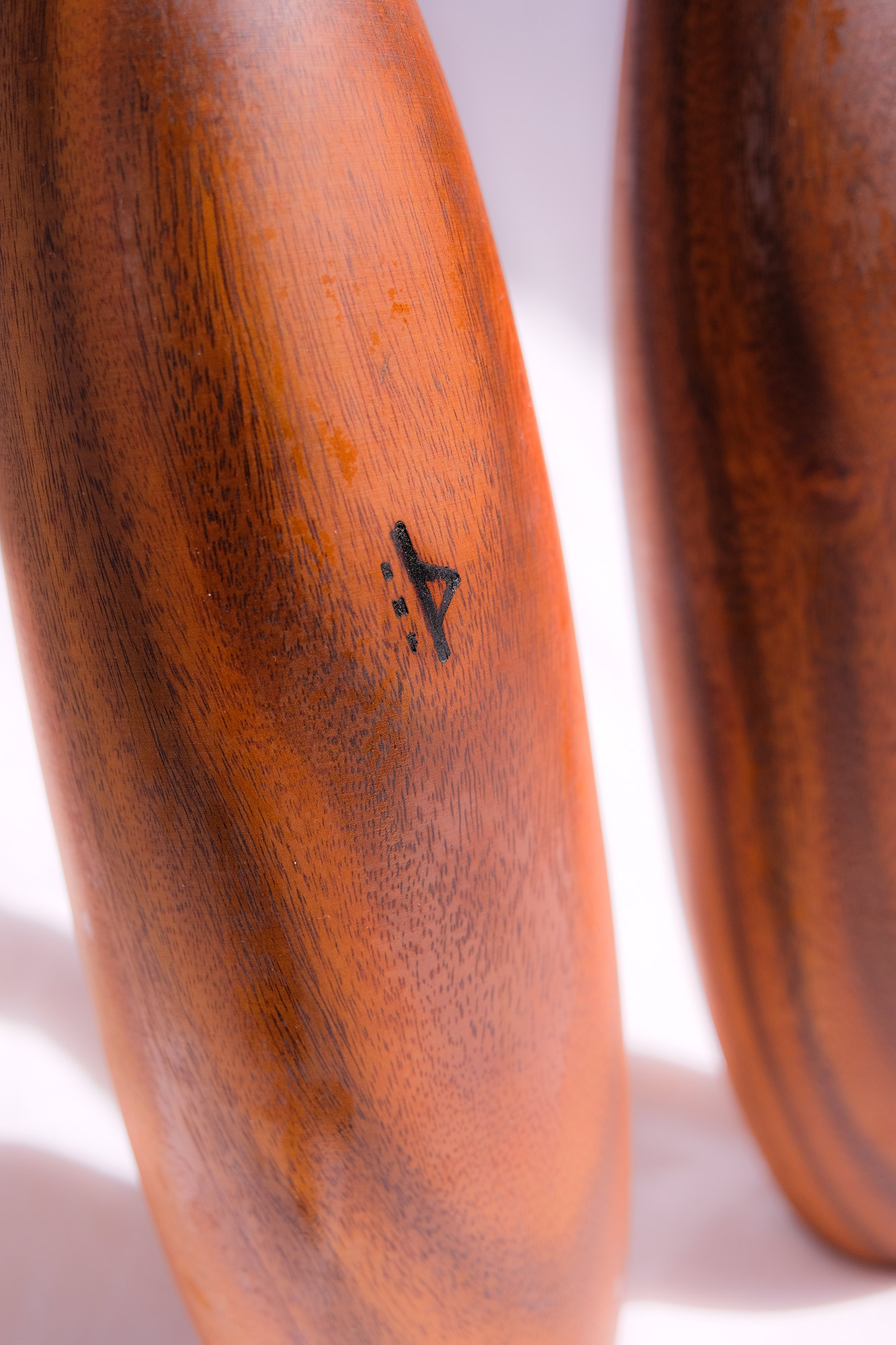 BD-X Crossover Clubs – 2 to 2.5kg air-dried walnut - Image 2